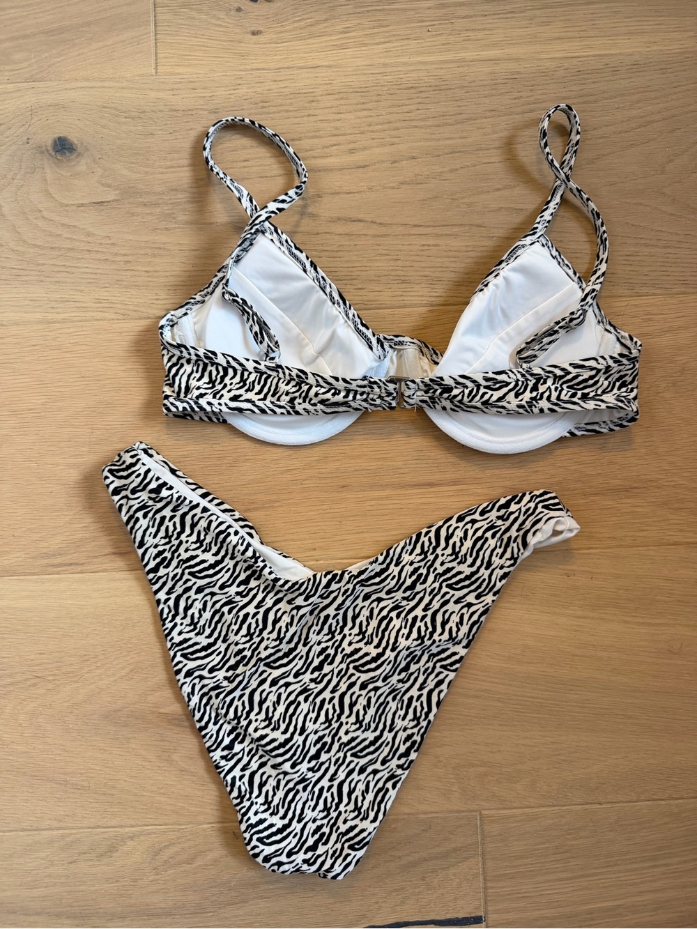 Dippin Daisys Zebra-Print Underwire Bikini - Wild Child - Picture 4 of 4